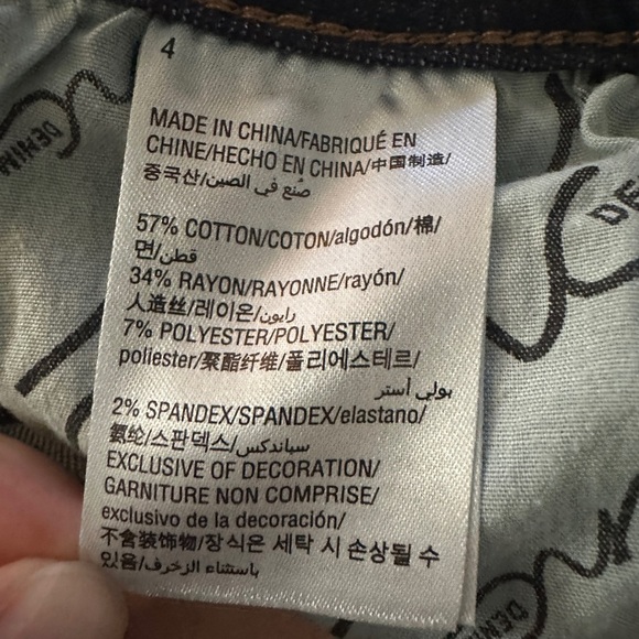 INC bedazzled regular fit boyfriend jeans size 4 - Picture 4 of 4